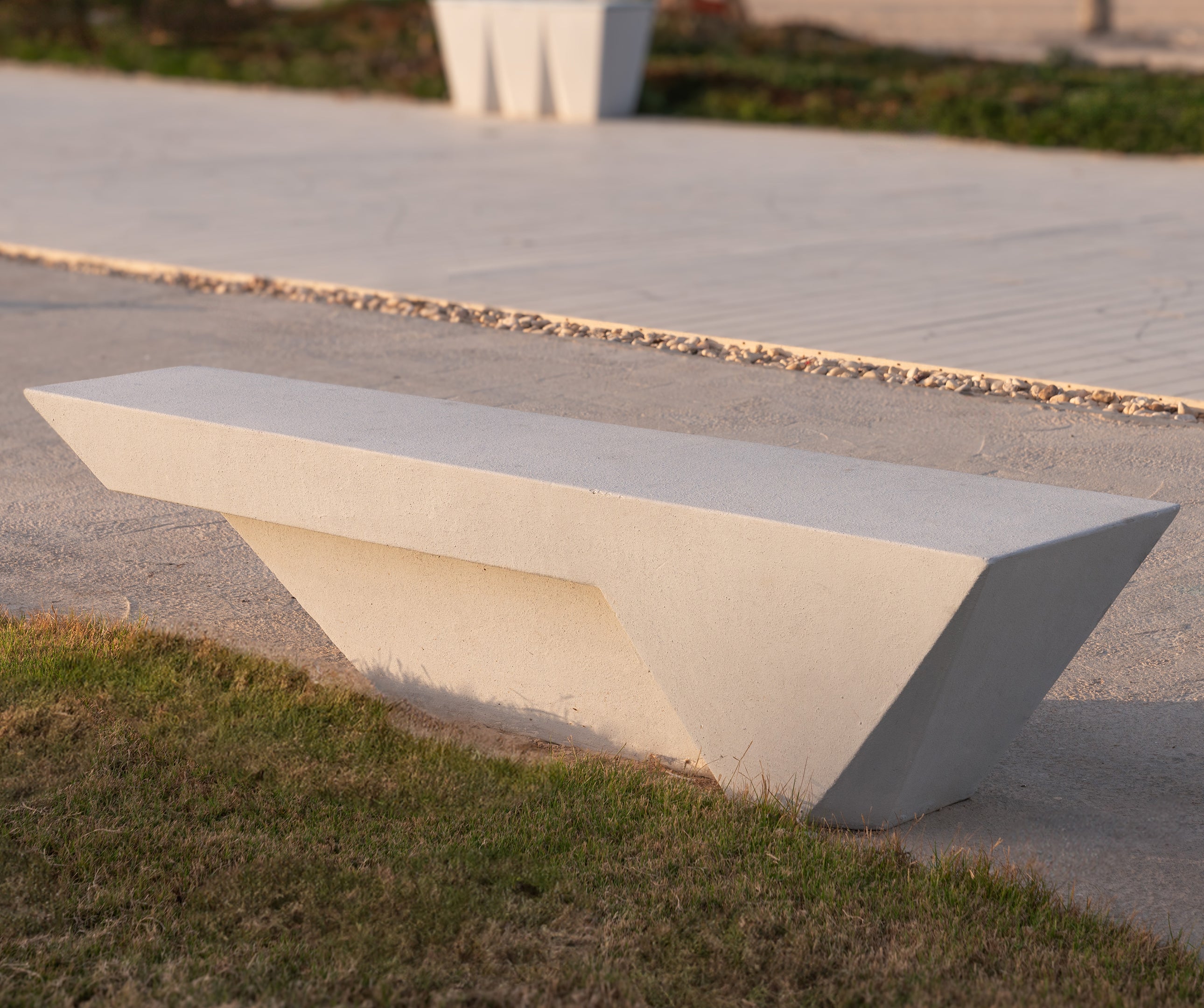 Cantilever Bench